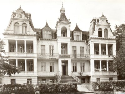 Das Hotel Bergfried in den 60er Jahren.