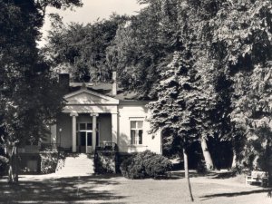 Die Villa als Teil des Kindersanatoriums Krönert & Wolf.